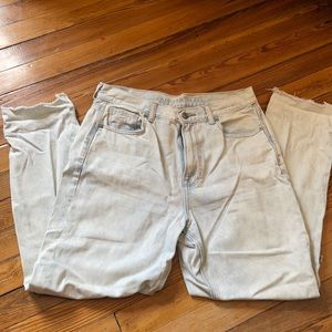 American Eagle size 10 acid wash mom jeans